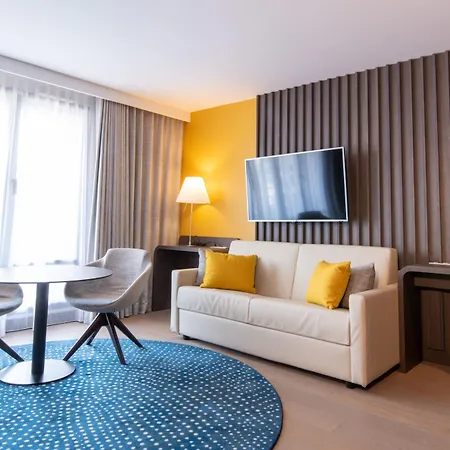 Hotel Western Premier De La Paix 4*