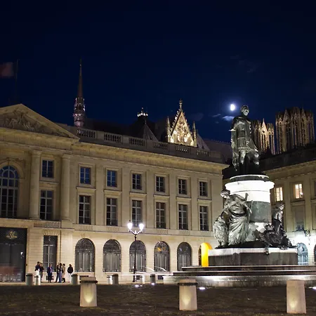 Western Premier De La Paix Reims
